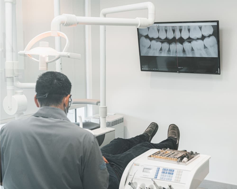 Dental Implants, La Prairie Dentist